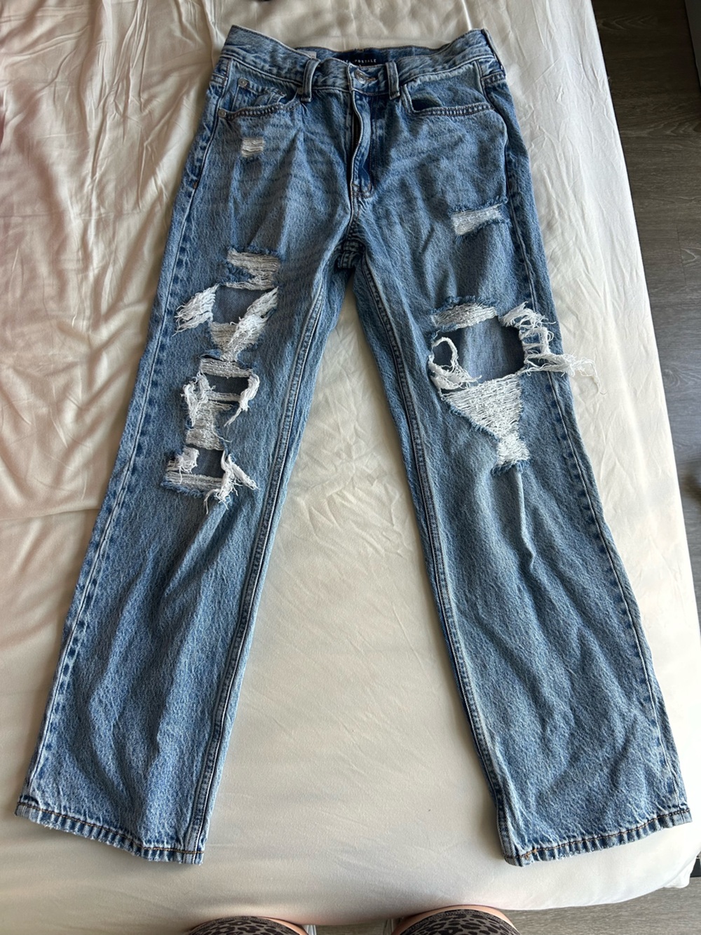 Aeropostale Women’s Baggy High Rise Jeans